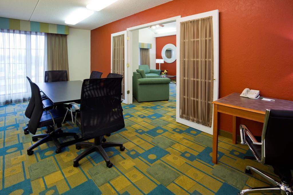 La Quinta Inn Chicago Oakbrook Terrace Esterno foto