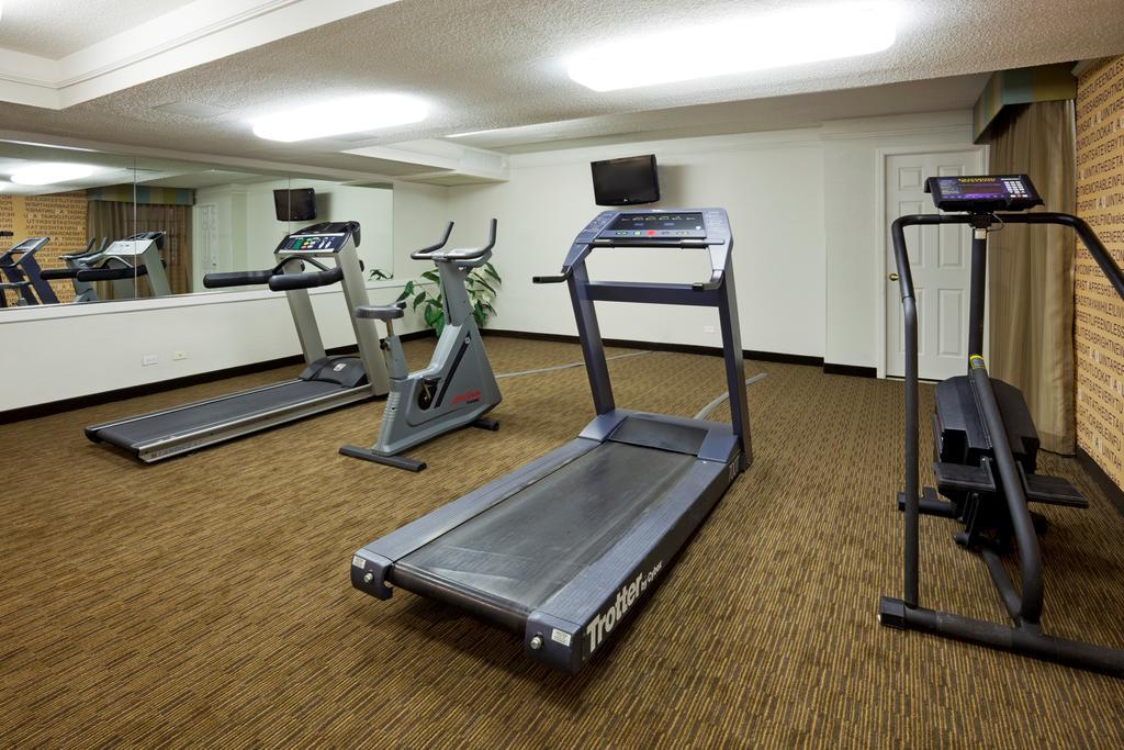 La Quinta Inn Chicago Oakbrook Terrace Esterno foto