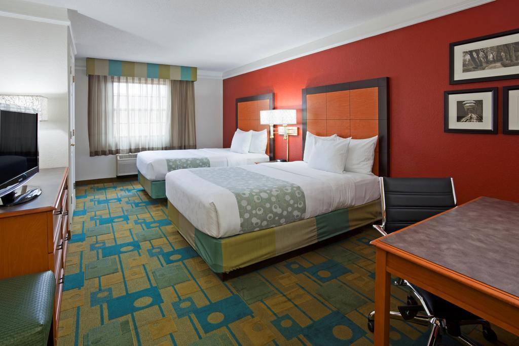 La Quinta Inn Chicago Oakbrook Terrace Esterno foto