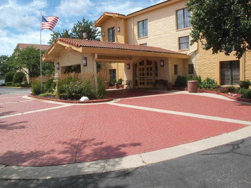 La Quinta Inn Chicago Oakbrook Terrace Esterno foto